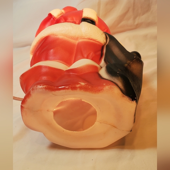 Santa Claus Vintage 1968 Empire Plastic Blow Mold Lighted Plug-in Santa Figure - Picture 10 of 10
